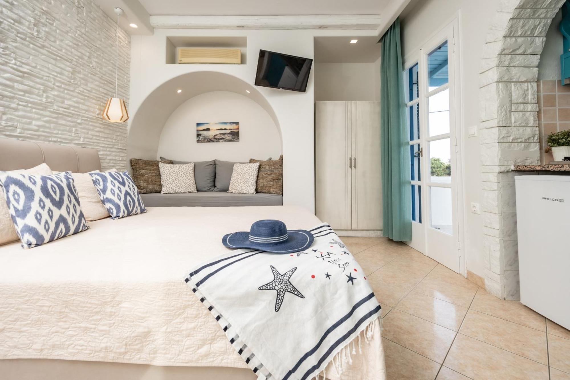 Aparthotel Aggeliki'S Diamond Agia Anna  Exterior foto
